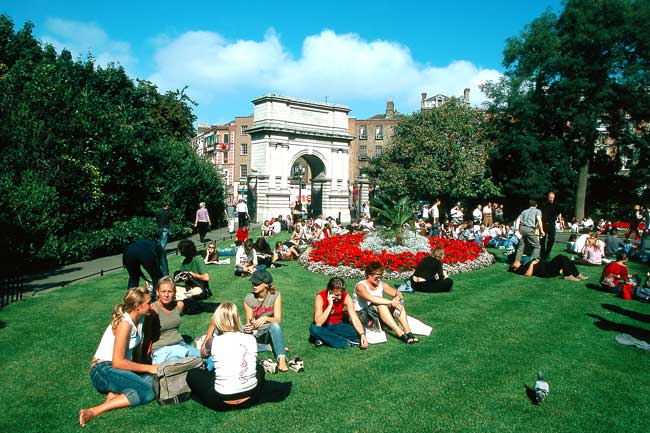 Small group tours St. Stephen's Green, Dublin