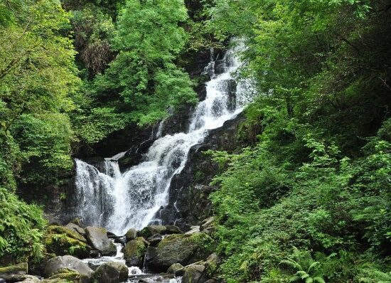 19 Of The Best Waterfalls To Visit In Ireland