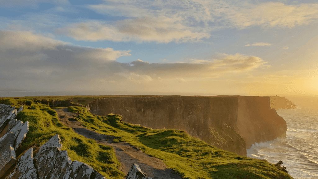 cliffs-of-moher-sunset